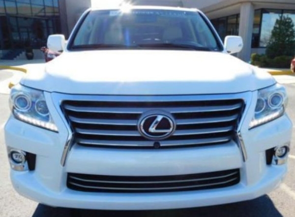 LEXUS LX 570 2014 WELL MAINTAINED JEEP